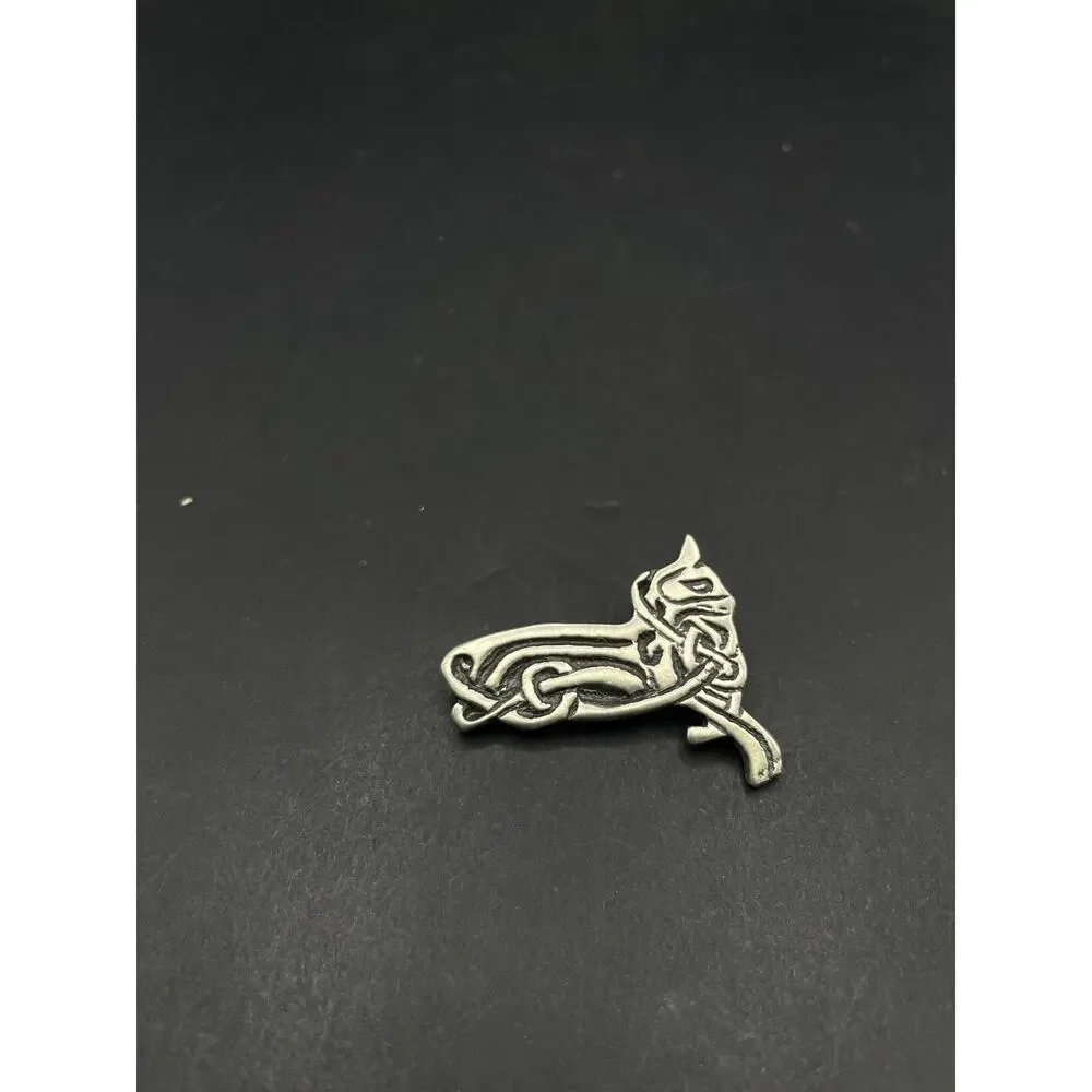 Vintage Signed Silver Tone Celtic Dog Artist Design Brooch Pin